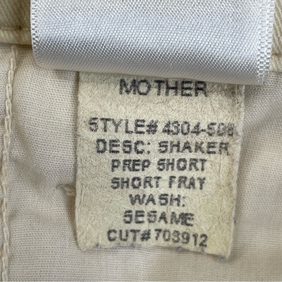 MOTHER The Shaker Prep Short Short Fray Sesame Coastal Pale Yellow size 25 - Picture 5 of 10